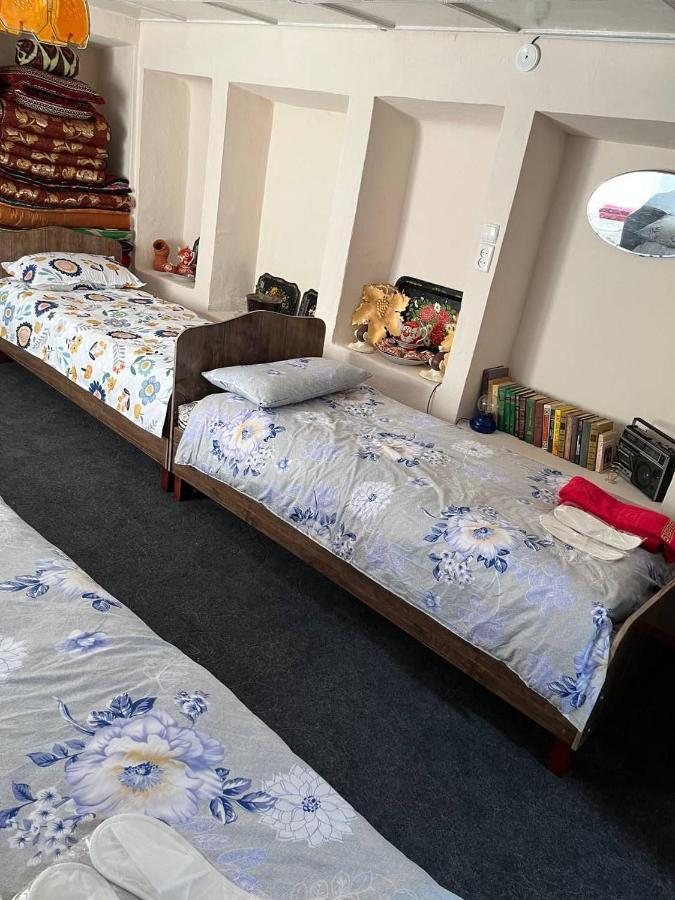 Tasmin Mexr Hostel Szamarkand Kültér fotó